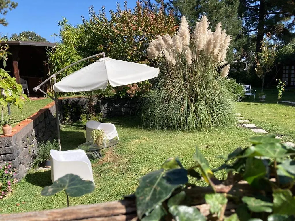Casa Gino Petrulli Etna, Villa Con Piscina Zafferana Etnea